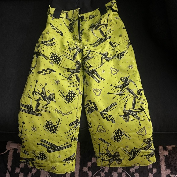 Kids Size 5 ski/snowbibs - Picture 2 of 2